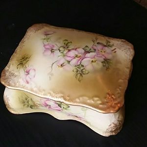 Handpainted antique jewelry box